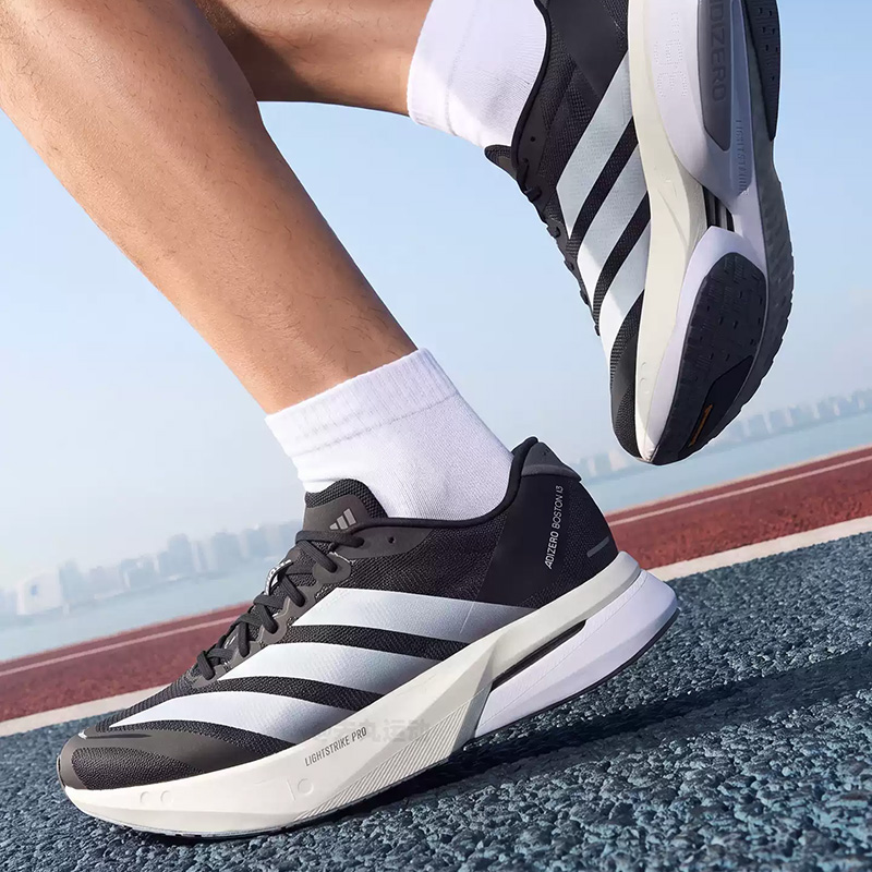 Scarpe da corsa da uomo Adidas - Men'S Shoes Half Cut recensione e prezzo